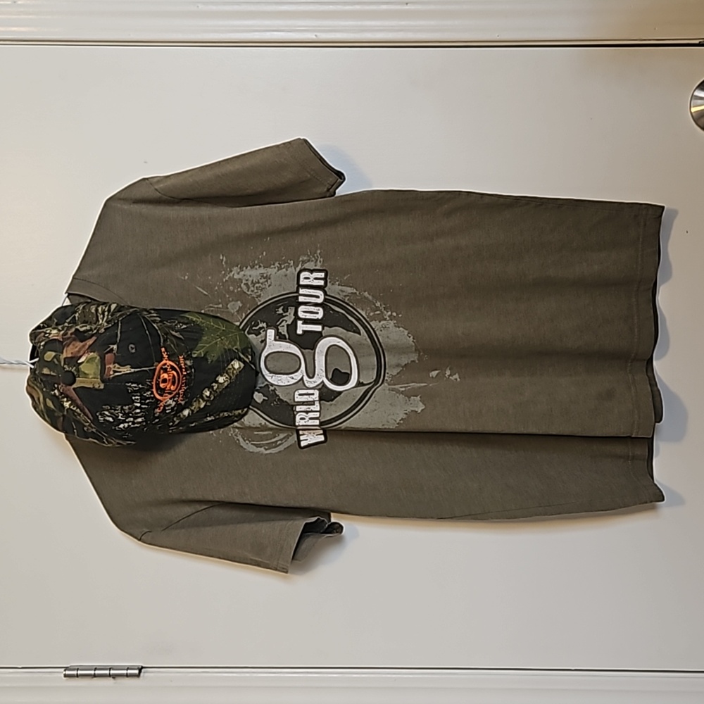 Garth Brooks Tour Tee and Hat Bundle